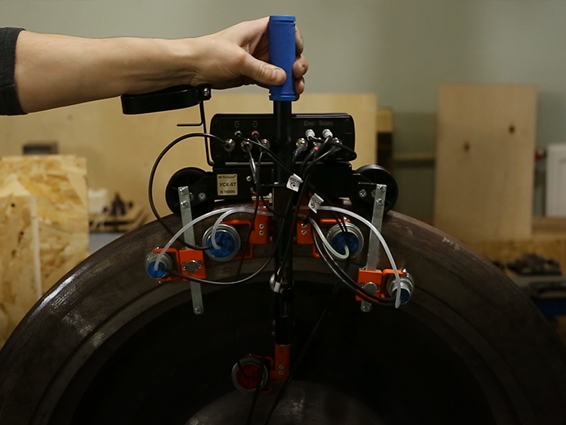 Inspection of a wagon wheel with a flaw detector Tomographic 5M (UD4-TM) using a USK-5TM scanner